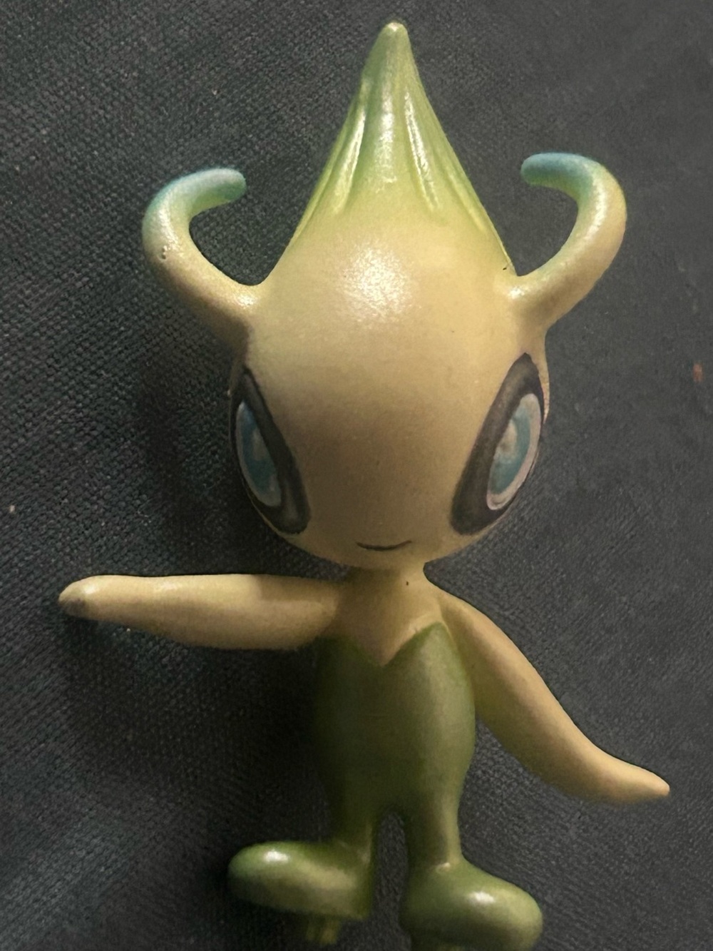 Takara Tomy Celebi Pokemon Monster Collection Figure (M-080).